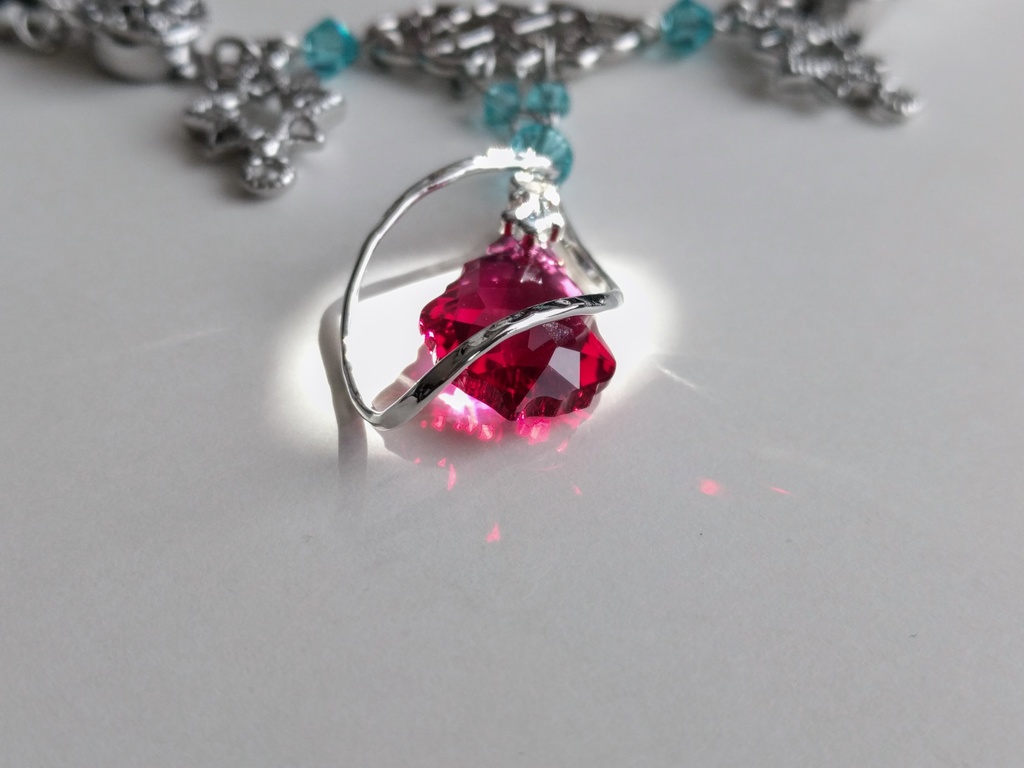 優しき英傑のカーディガン留め