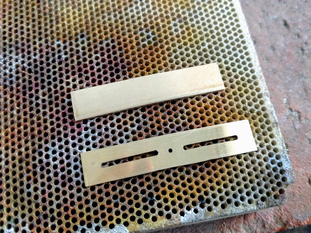 "あの"イヤリング(NOT A PIERCING)