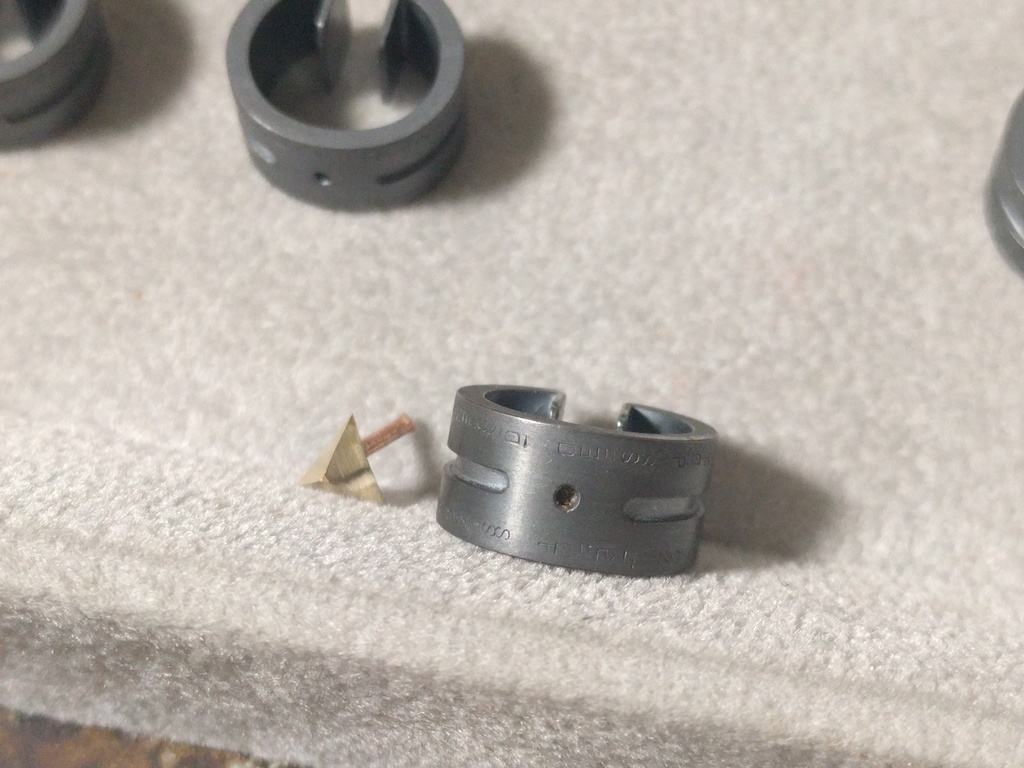 "あの"イヤリング(NOT A PIERCING)