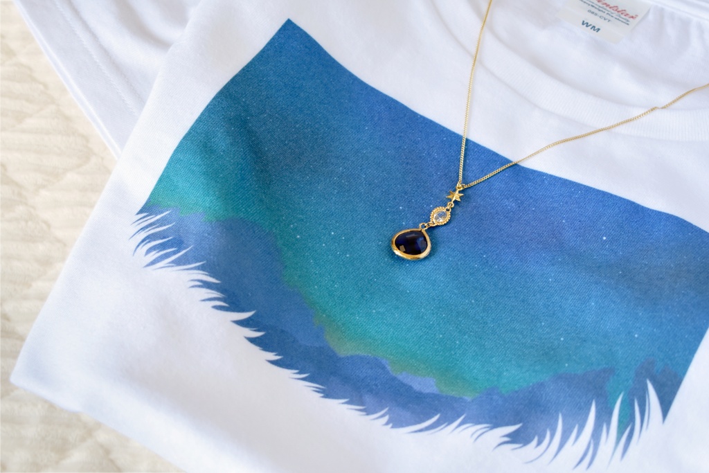 星や月のネックレスのためのTシャツ / ユニセックス