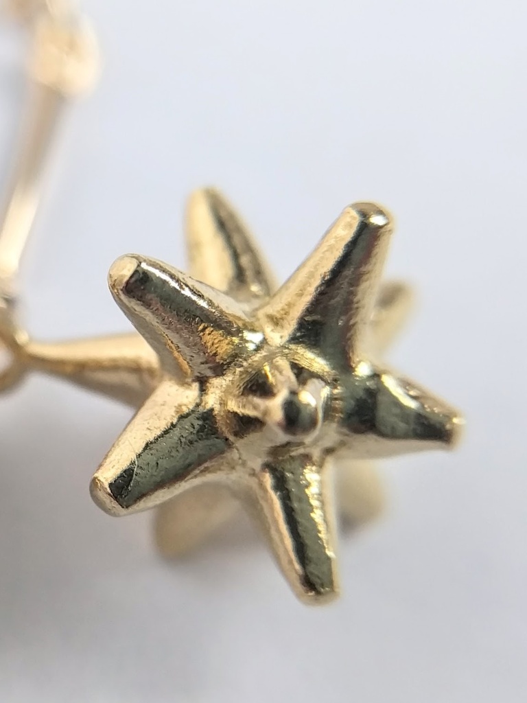 星のかけらのY字ネックレス