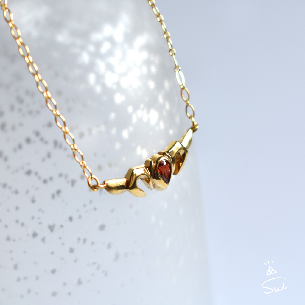 額飾りネックレス