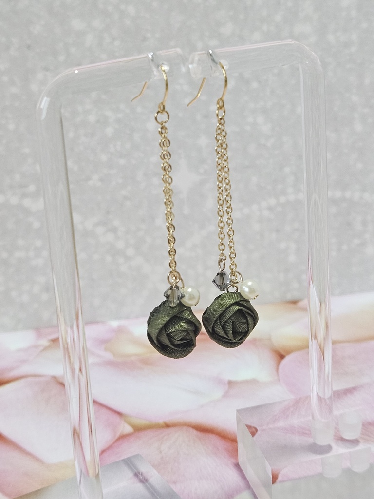薔薇の雫　オリーブグリーン
