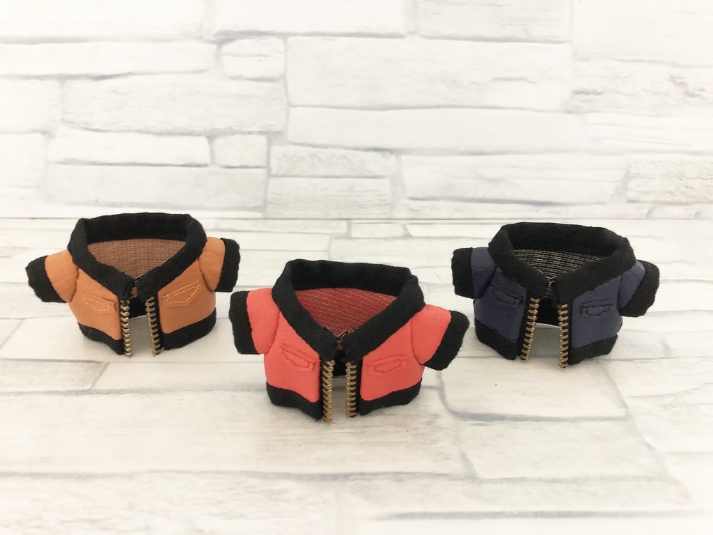 3色合革ジャケット