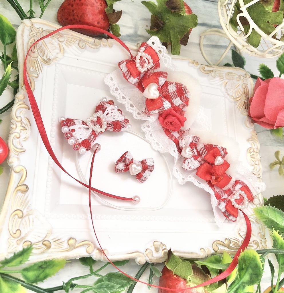 【7/25 21:30頃入荷予定】しろねこちゃんのぴかぴか♡はーとどれす