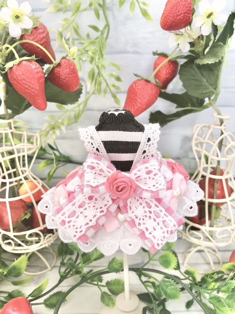 【7/25 21:45頃入荷予定】しろうさぎちゃんの♡ろいやる♡ぴんくろーずどれす