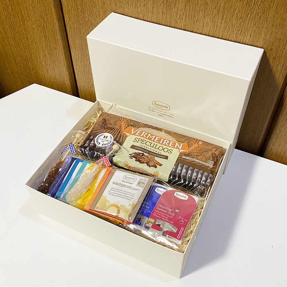 Happy greeting/GIFT BOX【The Summer Christmas books】