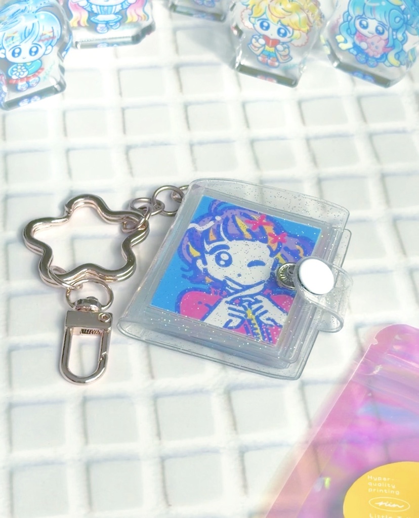 『16ガールズ』アルバムキーホルダー