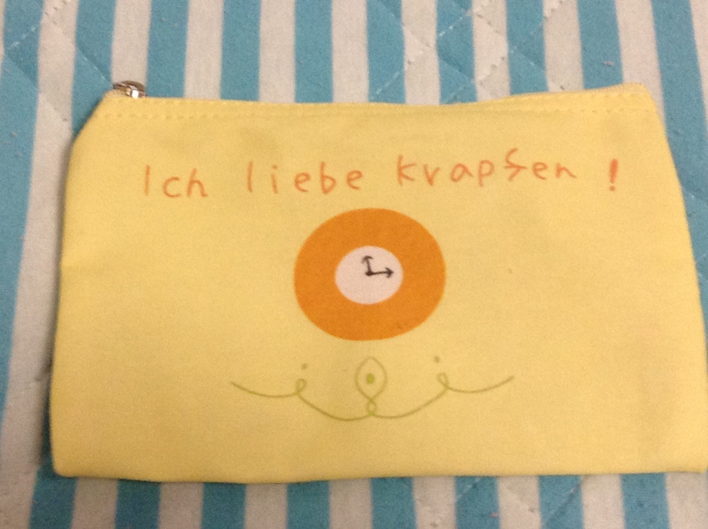 クラレオポーチ