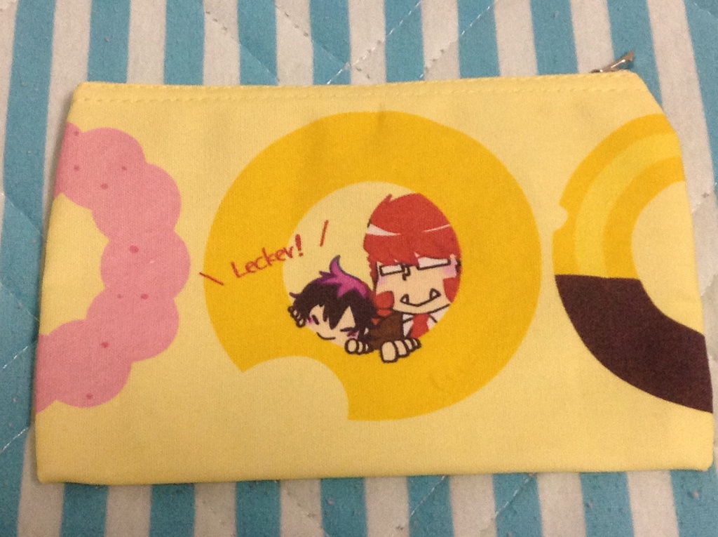 クラレオポーチ