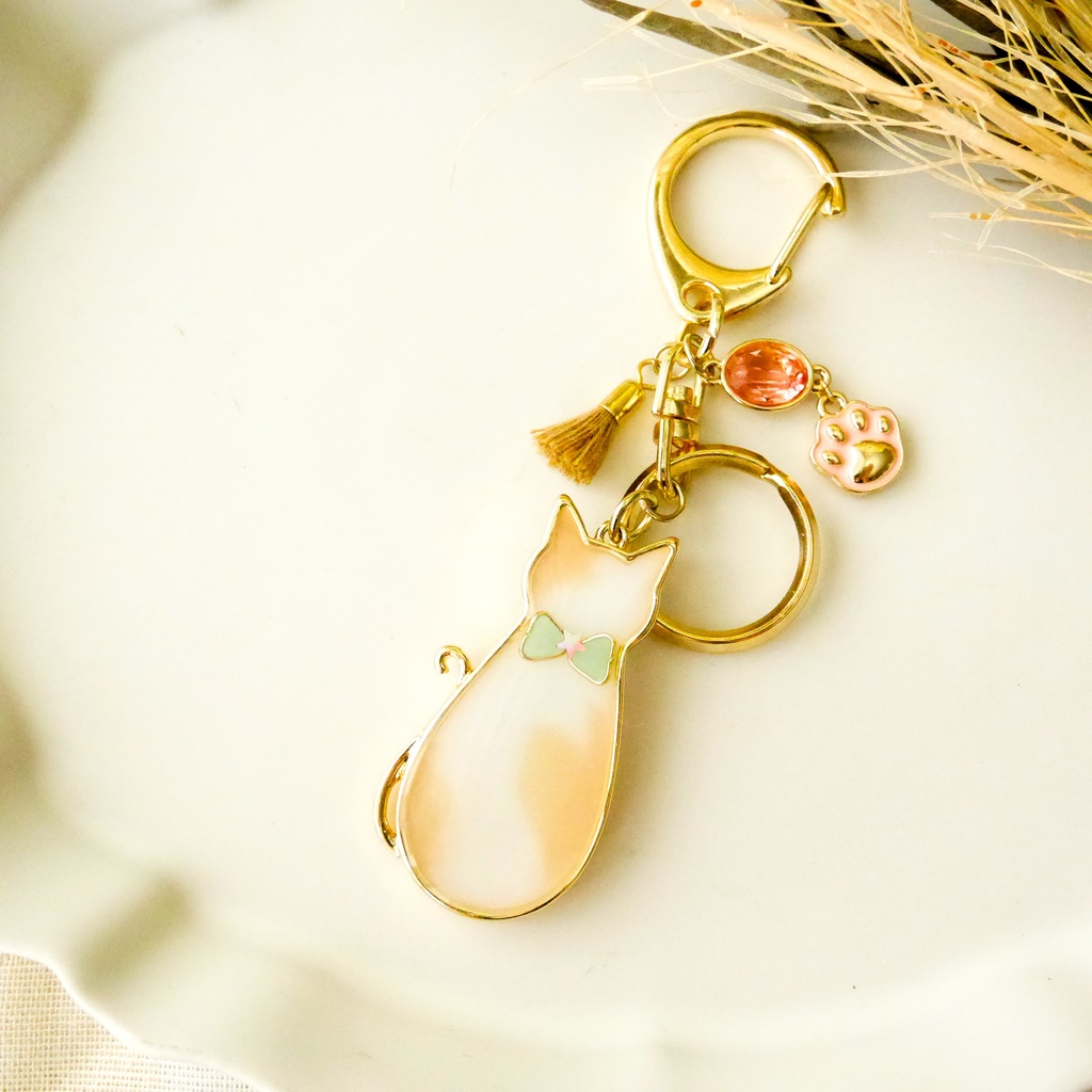 【ハンドメイド】大紬にゃんイメージキーホルダー