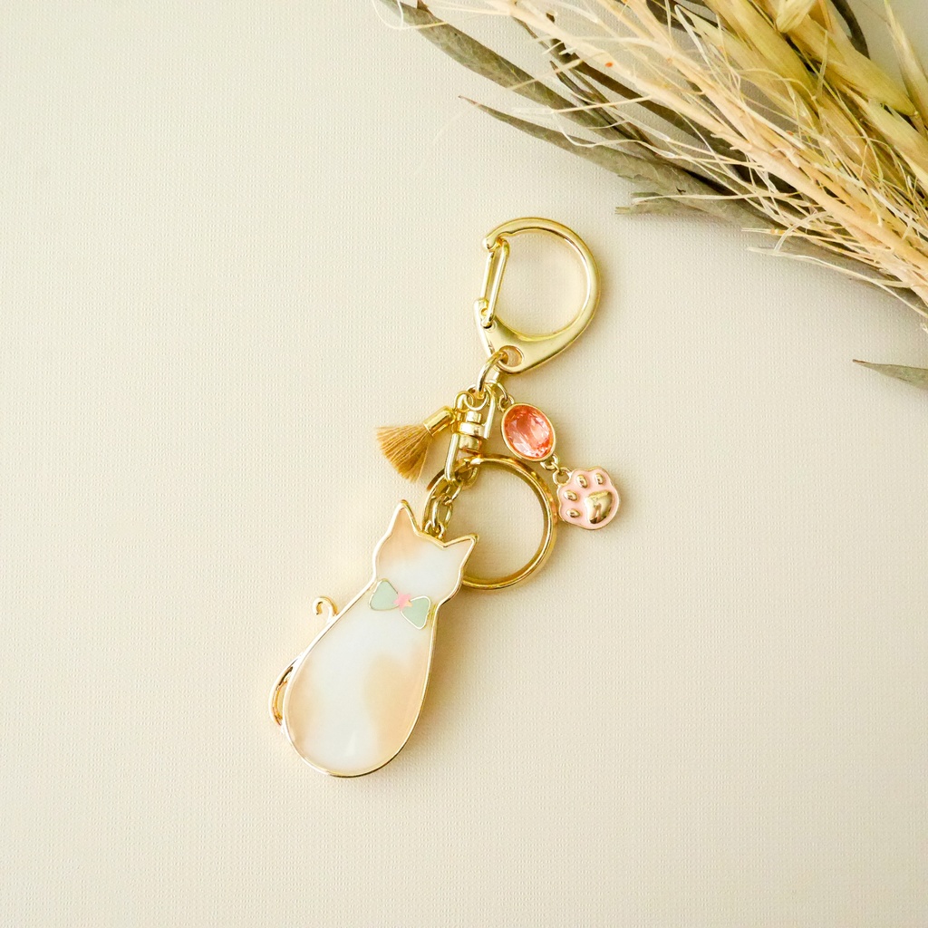 【ハンドメイド】大紬にゃんイメージキーホルダー