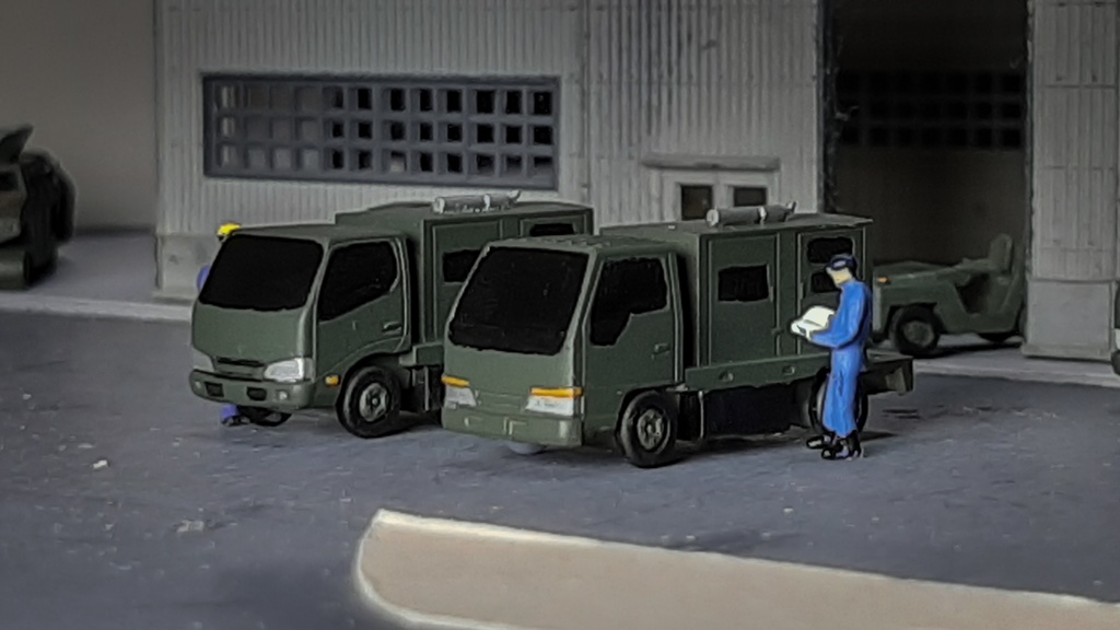 【1/144】自衛隊 電源車I キット