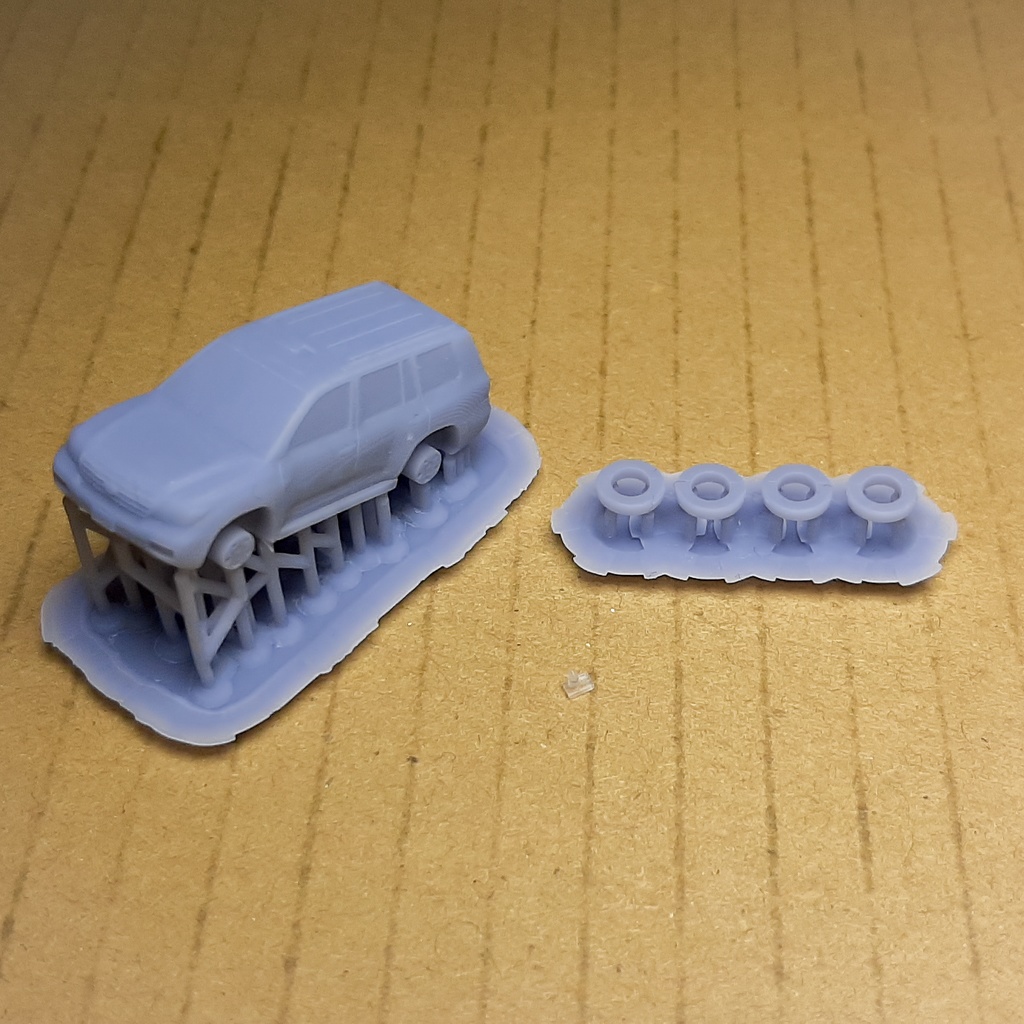 【1/150】特別遊撃警護車(前期) キット