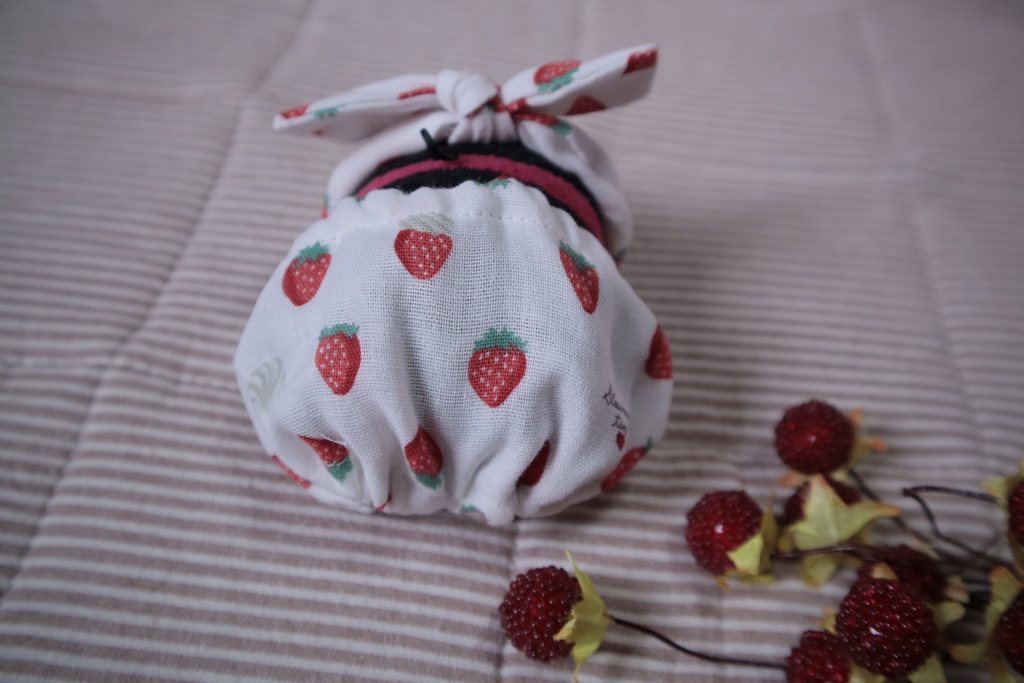 くつろぎ2点せっと(いちご白地)