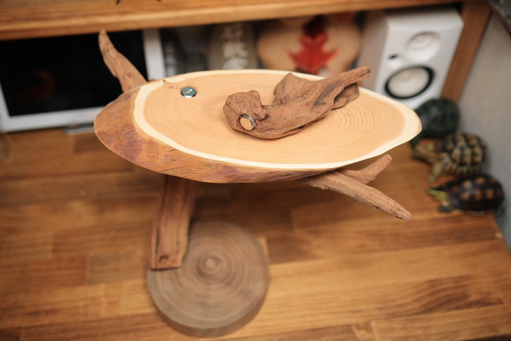 妖精さんが座ってそうな椅子22号