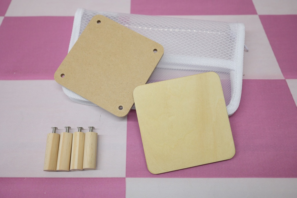 ちっちゃいリバーシブル天板のコタツにもなるローテーブル