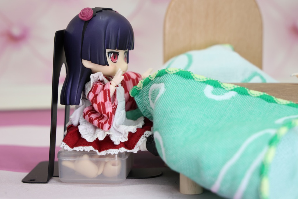 ちっちゃいリバーシブル天板のコタツにもなるローテーブル