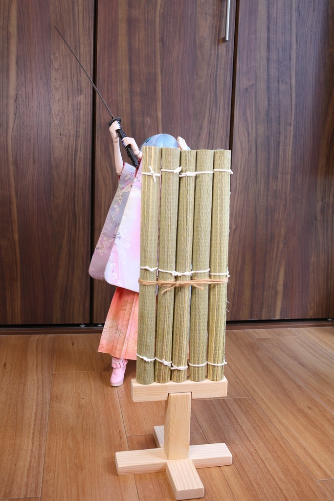 1/3サイズ 試斬台&巻藁