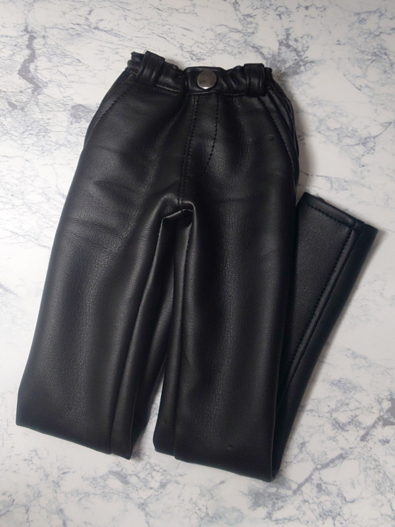 【DDB】レザースキニーパンツ