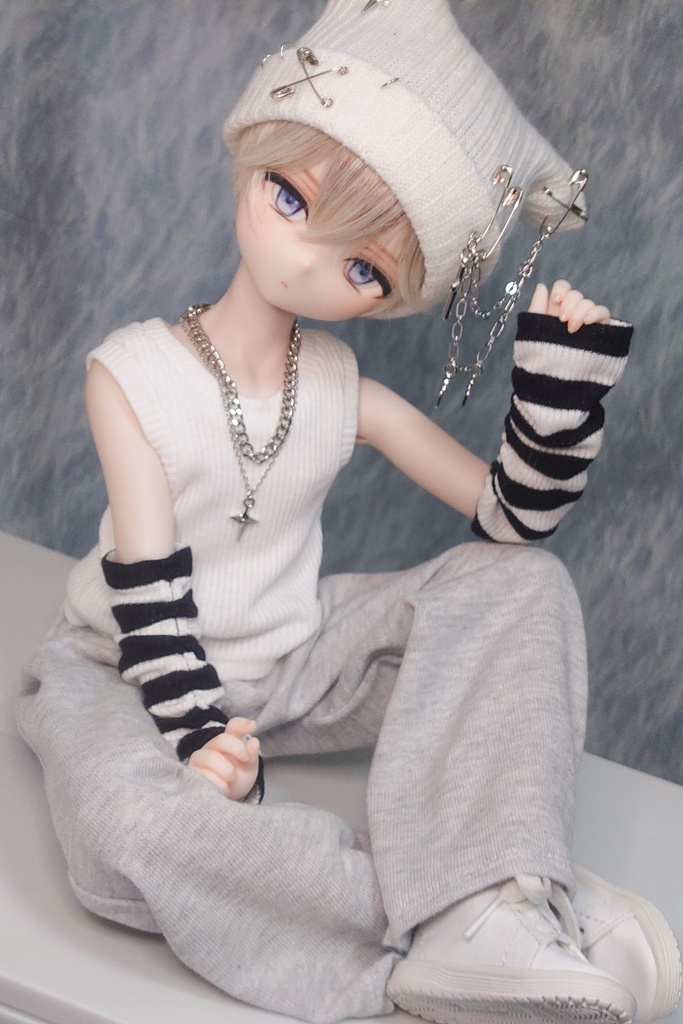 【MDD】ロゴプレートリブタンクトップ