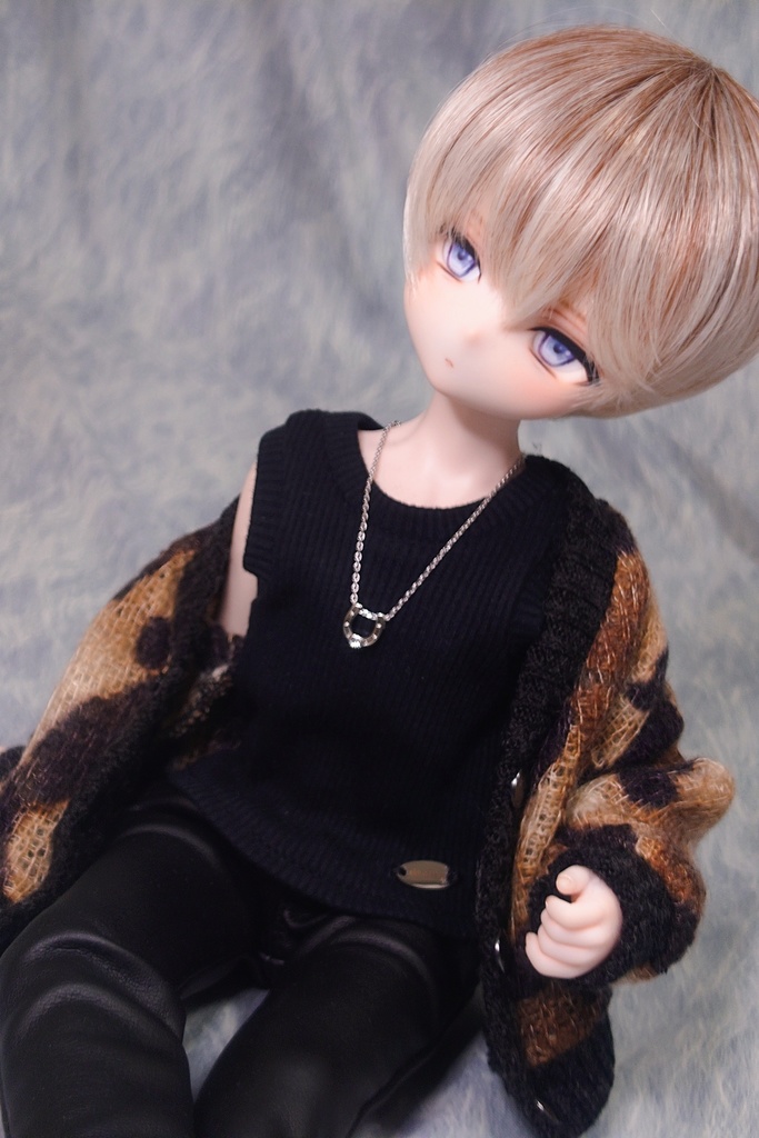 【MDD】ロゴプレートリブタンクトップ