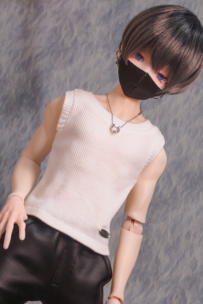 【DDB】ロゴプレートタックトップ