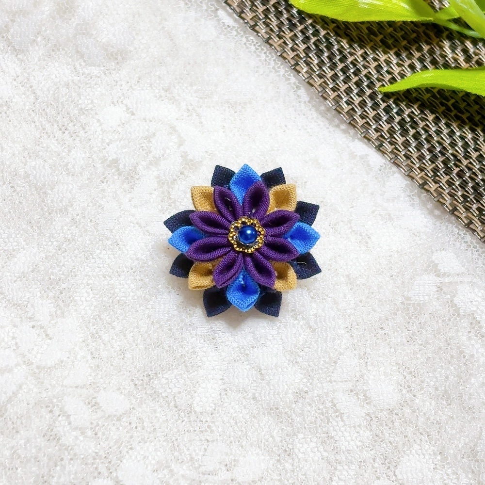 【薬屋のひとりごと】つまみ細工*ブローチ