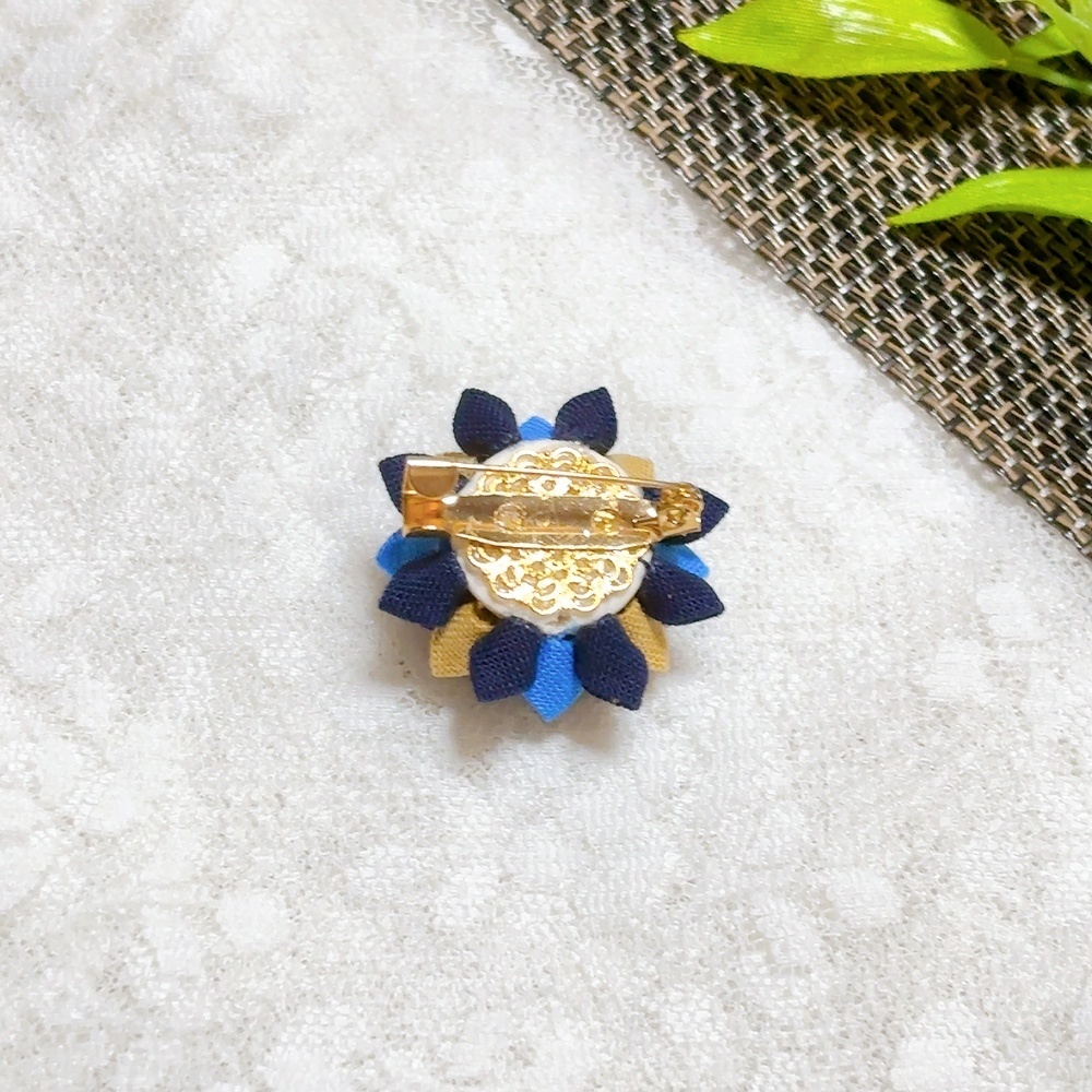 【薬屋のひとりごと】つまみ細工*ブローチ