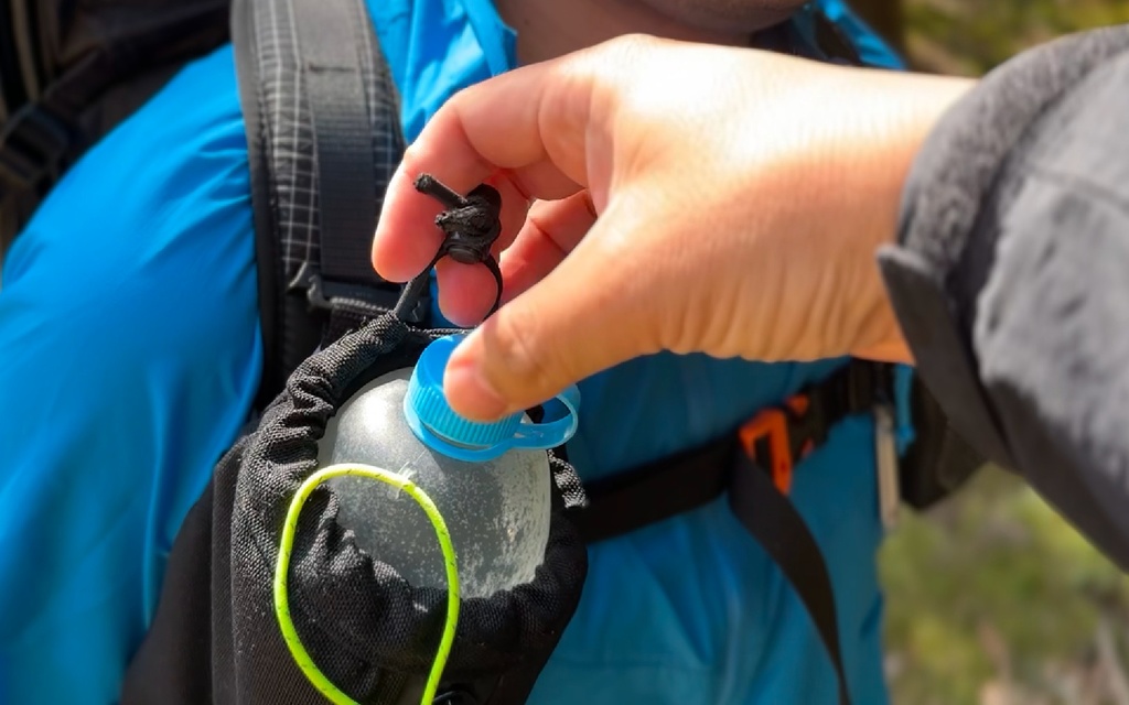 MONOSSO EQUIPMENT ボトルホルダー"Friends"