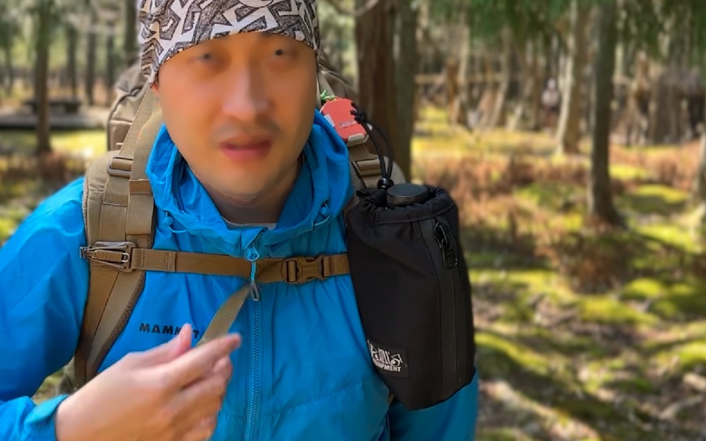 MONOSSO EQUIPMENT ボトルホルダー"Friends"