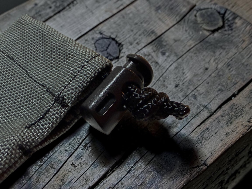 MONOSSO EQUIPMENT ペグケース “RUSTY NAIL”