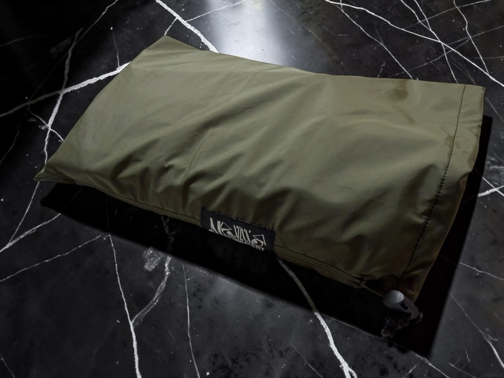 MONOSSO EQUIPMENTスタッフサックFLAT SLEEVE PACK