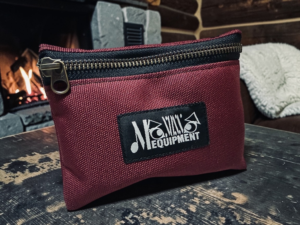 MONOSSO EQUIPMENT(モノッソ イクイップメント) 財布 ”YOJIGEN WALLET”