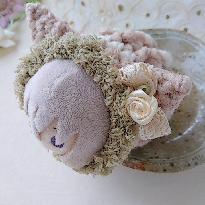 もちマス着ぐるみ ナチュラルレース