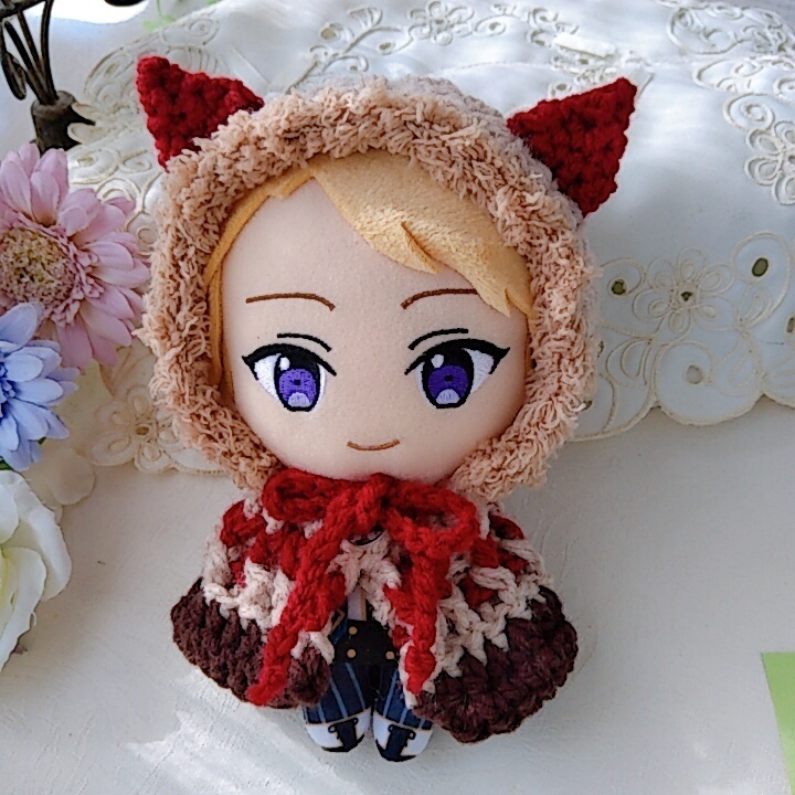 16センチ着ぐるみ　ベージュレッドチョコ