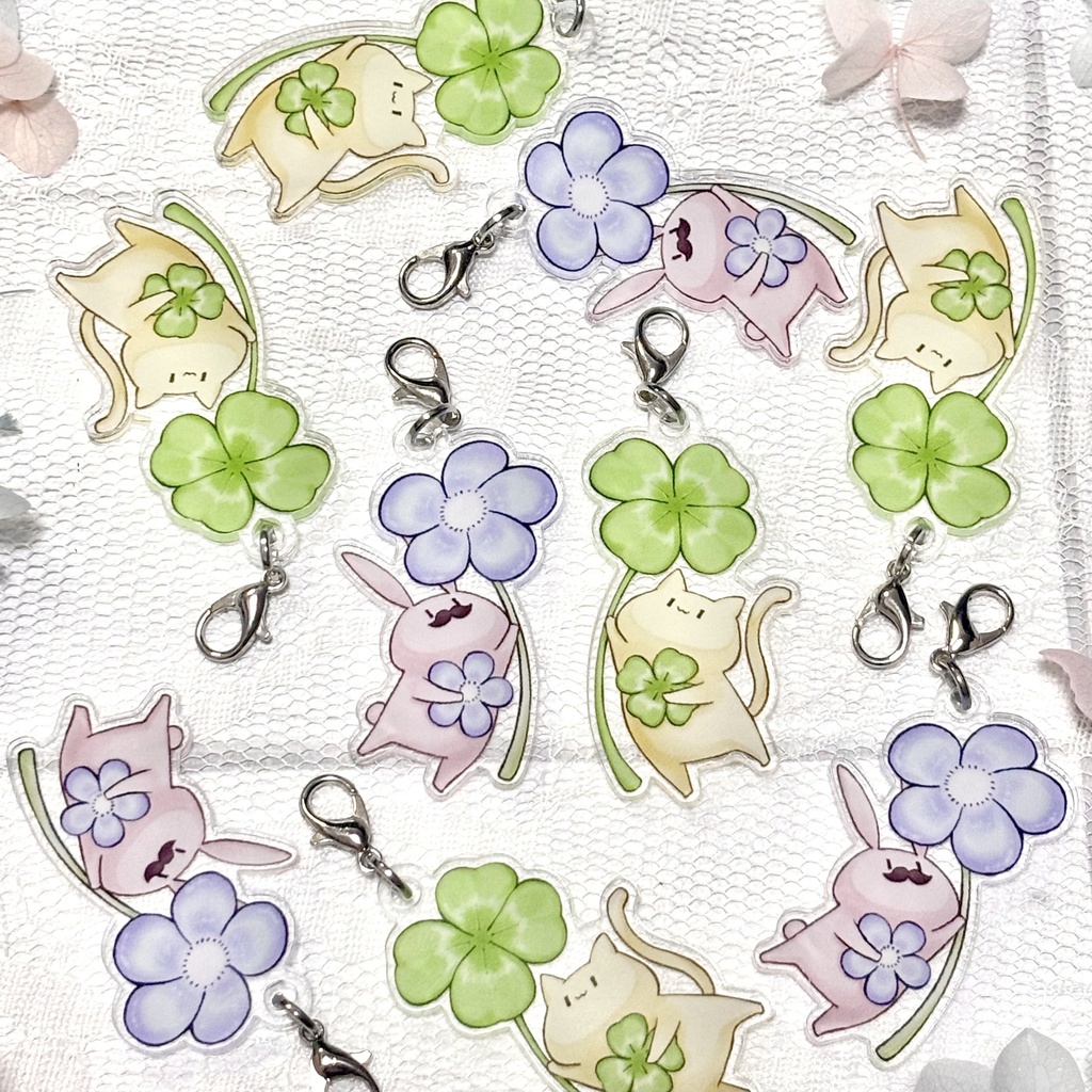 幸せのおすそ分けアクリルチャーム