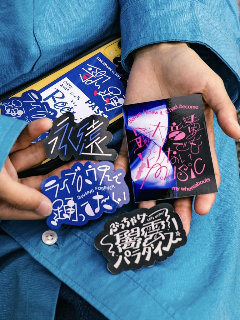 モノガタチステッカー2