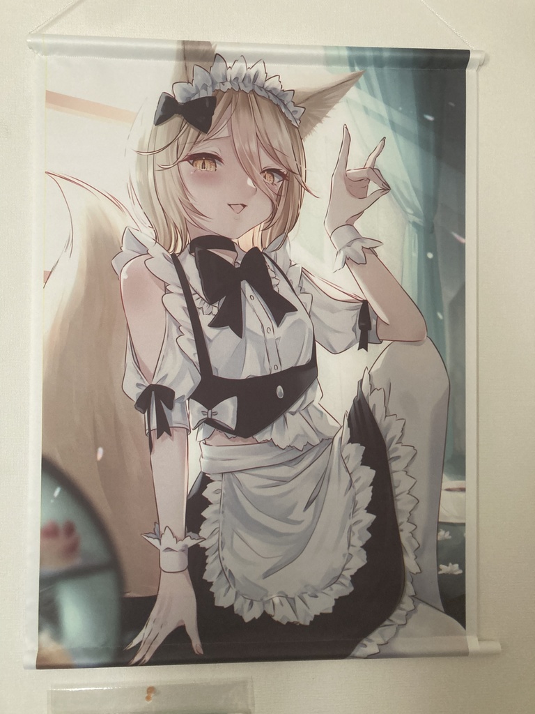 メイド菅牧典 タペストリー