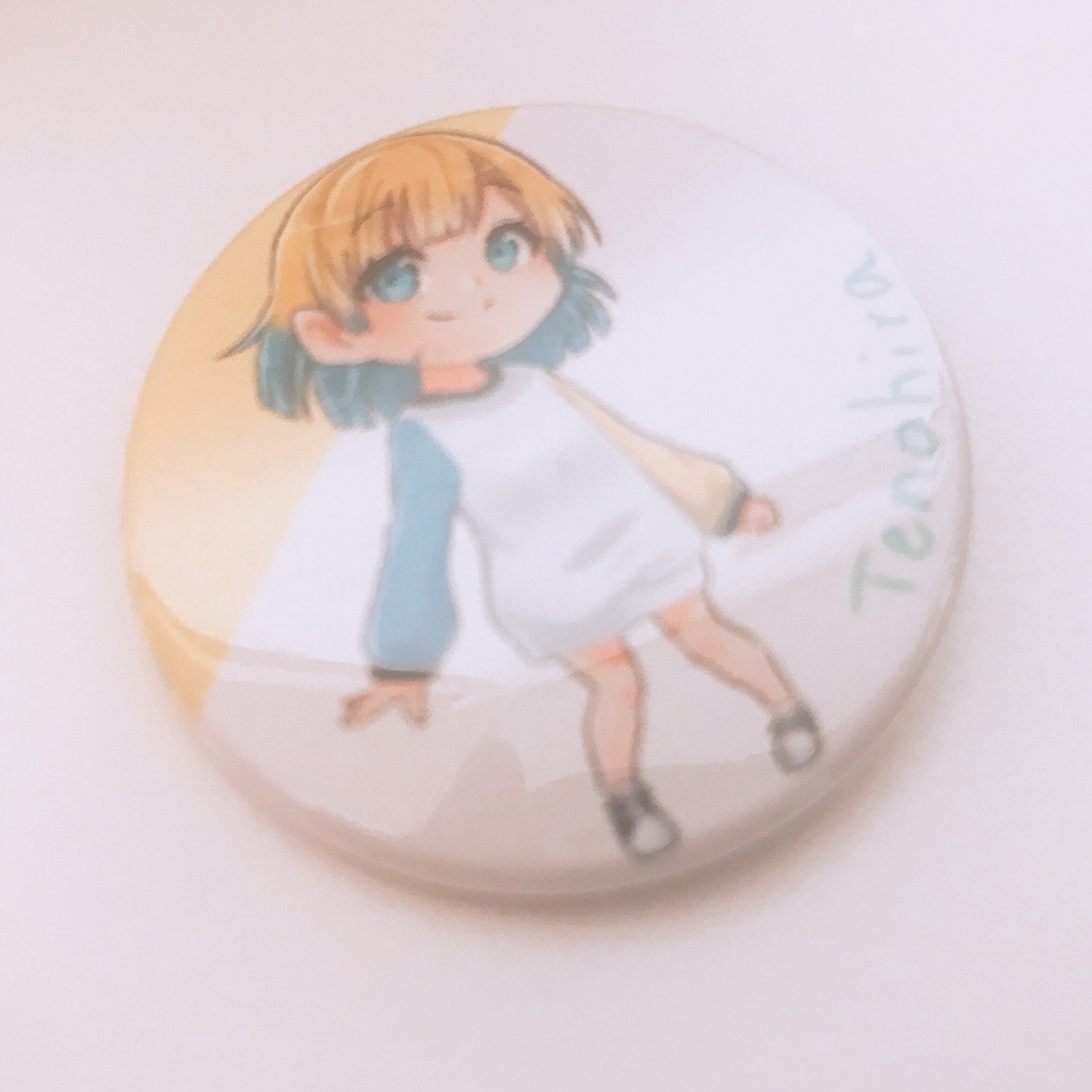 てのひら缶バッジA