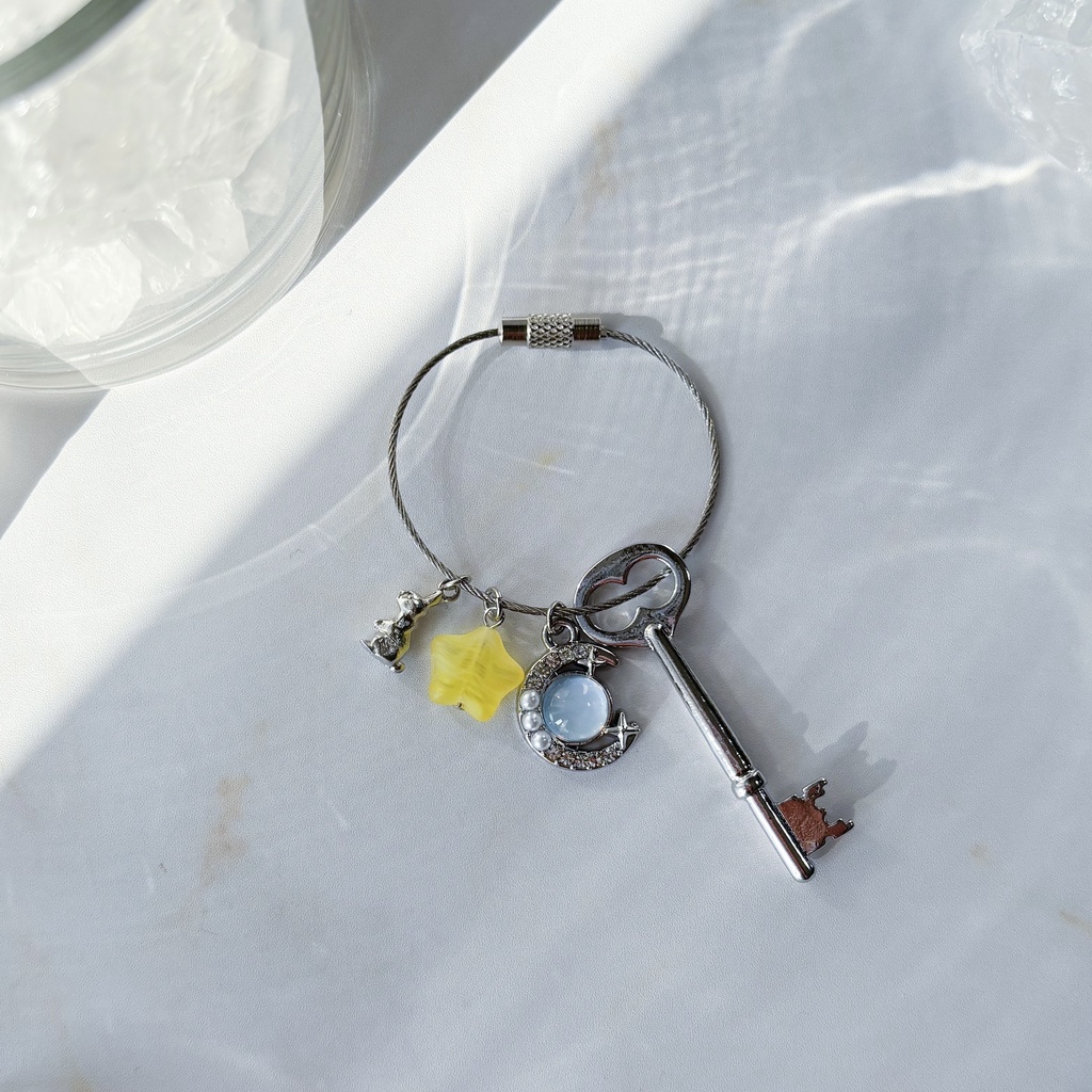 恋と深空 イメージ合鍵キーリング