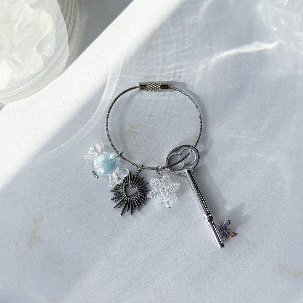 恋と深空 イメージ合鍵キーリング