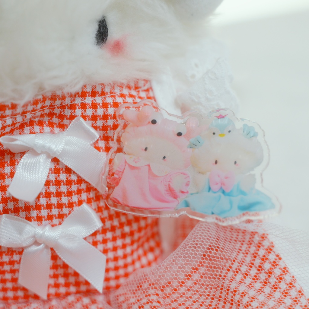 MERUMERU TWINS アクリルバッジ