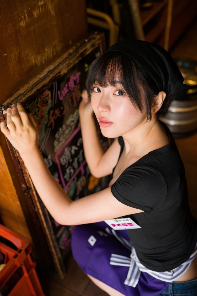 【完売御礼】🆕【CH45新刊】📚晩酌セット(写真集/グッズ3種/おまけ3種)［居酒屋🍻紙写真集_2026/09］