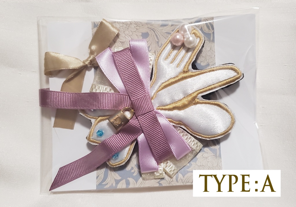 ワッペンブローチ -ロノのカトラリー-