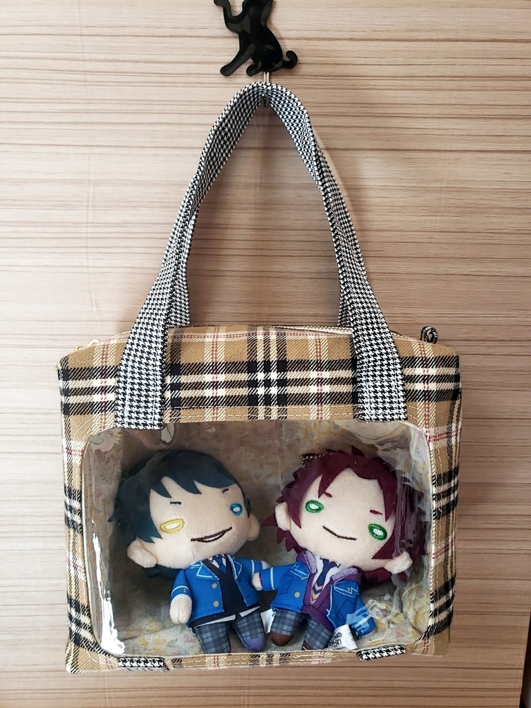 【ぬいといっしょ】ファスナー付きミニトート(タータンチェック)