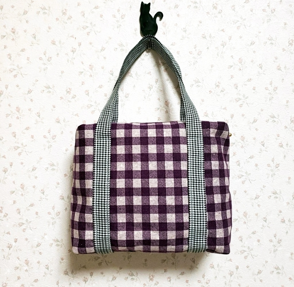 【ぬいといっしょ】ファスナー付きミニトート(紫チェック)