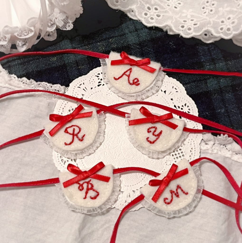 ♡ abc bib スタイ(赤)