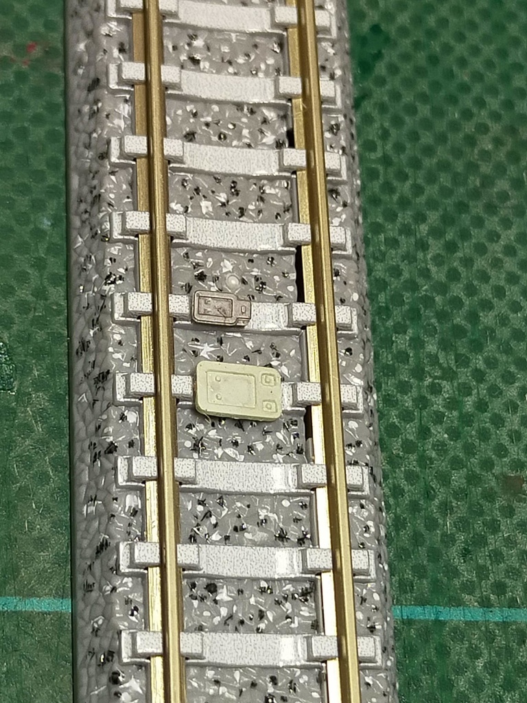 ATS地上子 20個入り 未塗装キット(Nゲージ用)