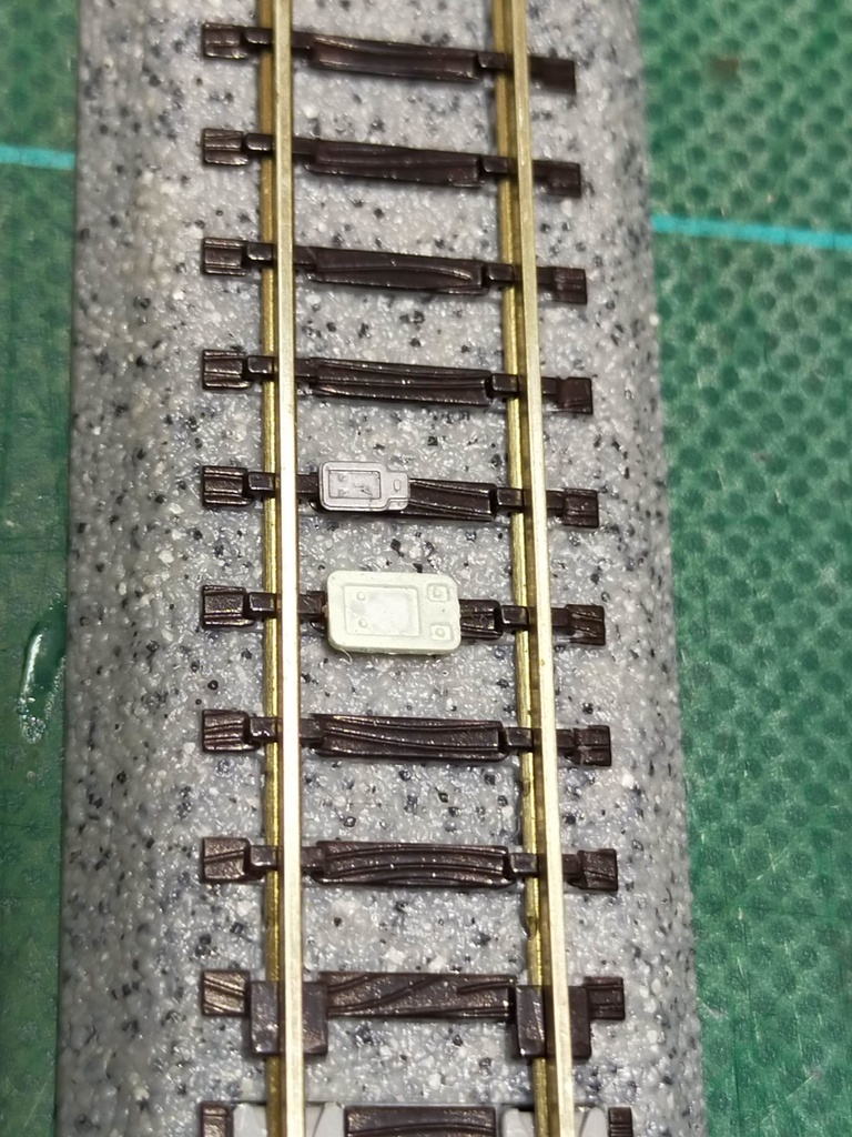 ATS地上子 20個入り 未塗装キット(Nゲージ用)